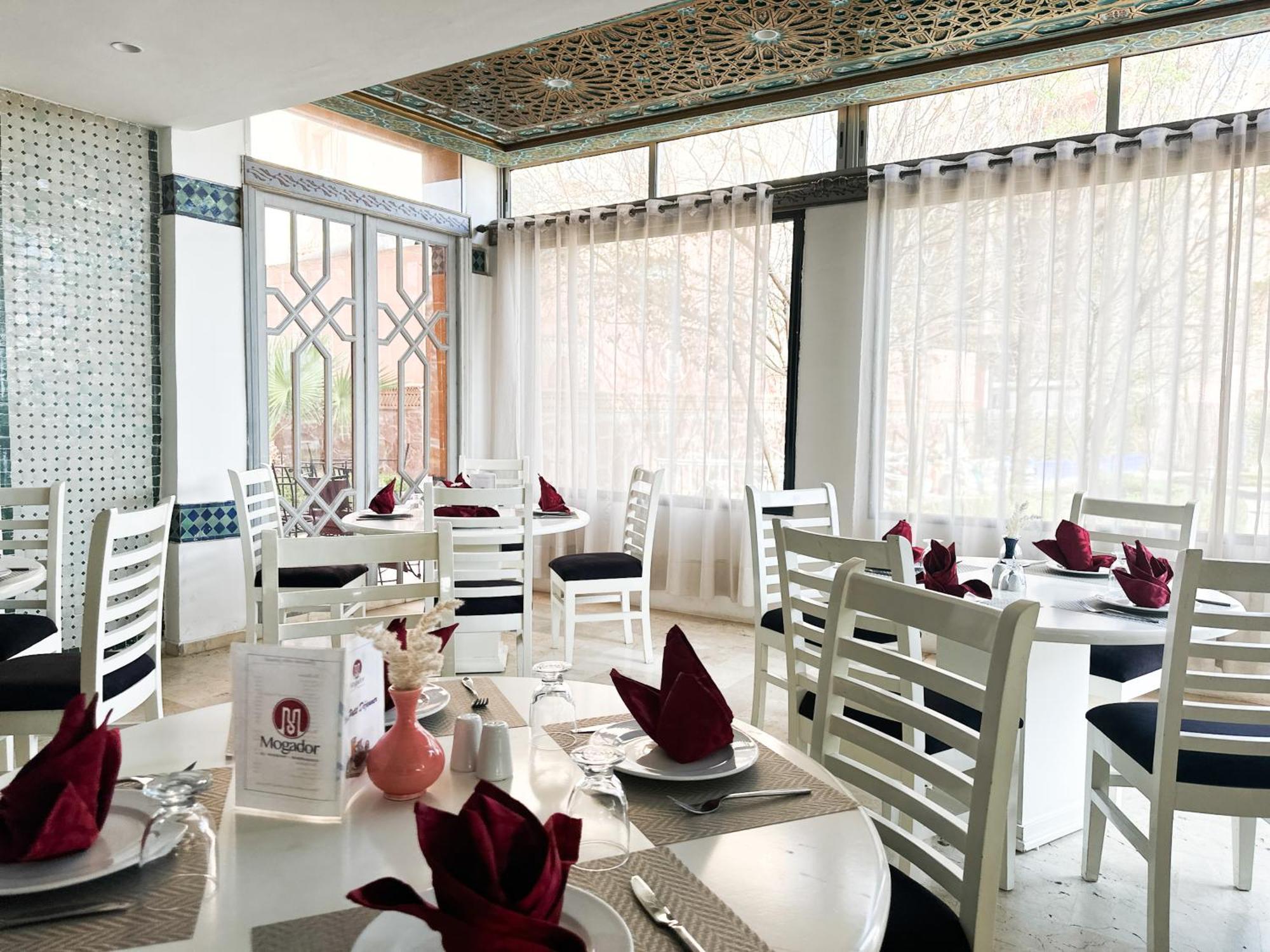 Mogador Menzah Appart Hôtel Marrakesh Exterior foto